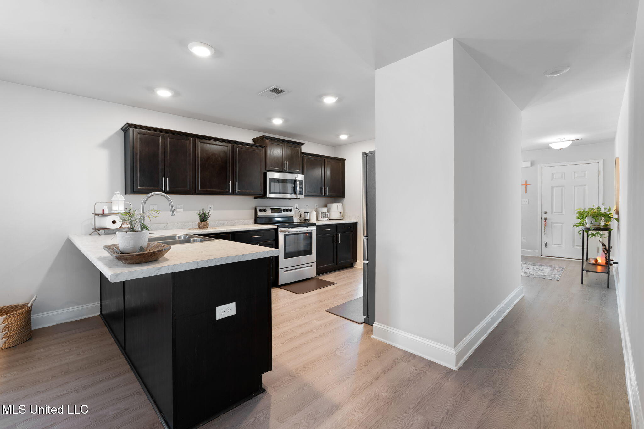 3377 Cable Lane Southaven, MS 38672 - Photo 8 of 31 10-web-or-mls-3377 Cable Ln-09