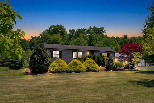 $289,900 | 284 Blue Mountain Drive, New Ringgold, PA 17960