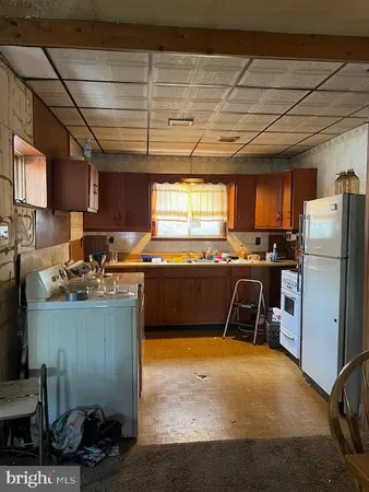 $64,900 | 435 Hotel Street, Pottsville, PA 17901