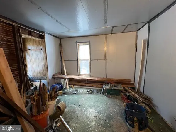 $64,900 | 435 Hotel Street, Pottsville, PA 17901