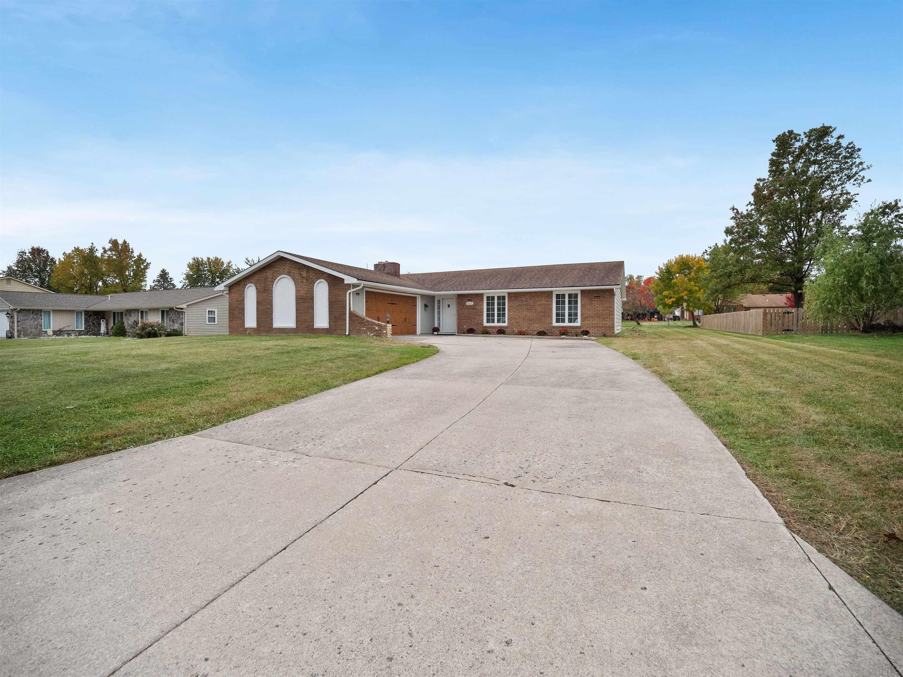 9619 Reindeer Road Fort Wayne, IN 46804 - Photo 1 of 33