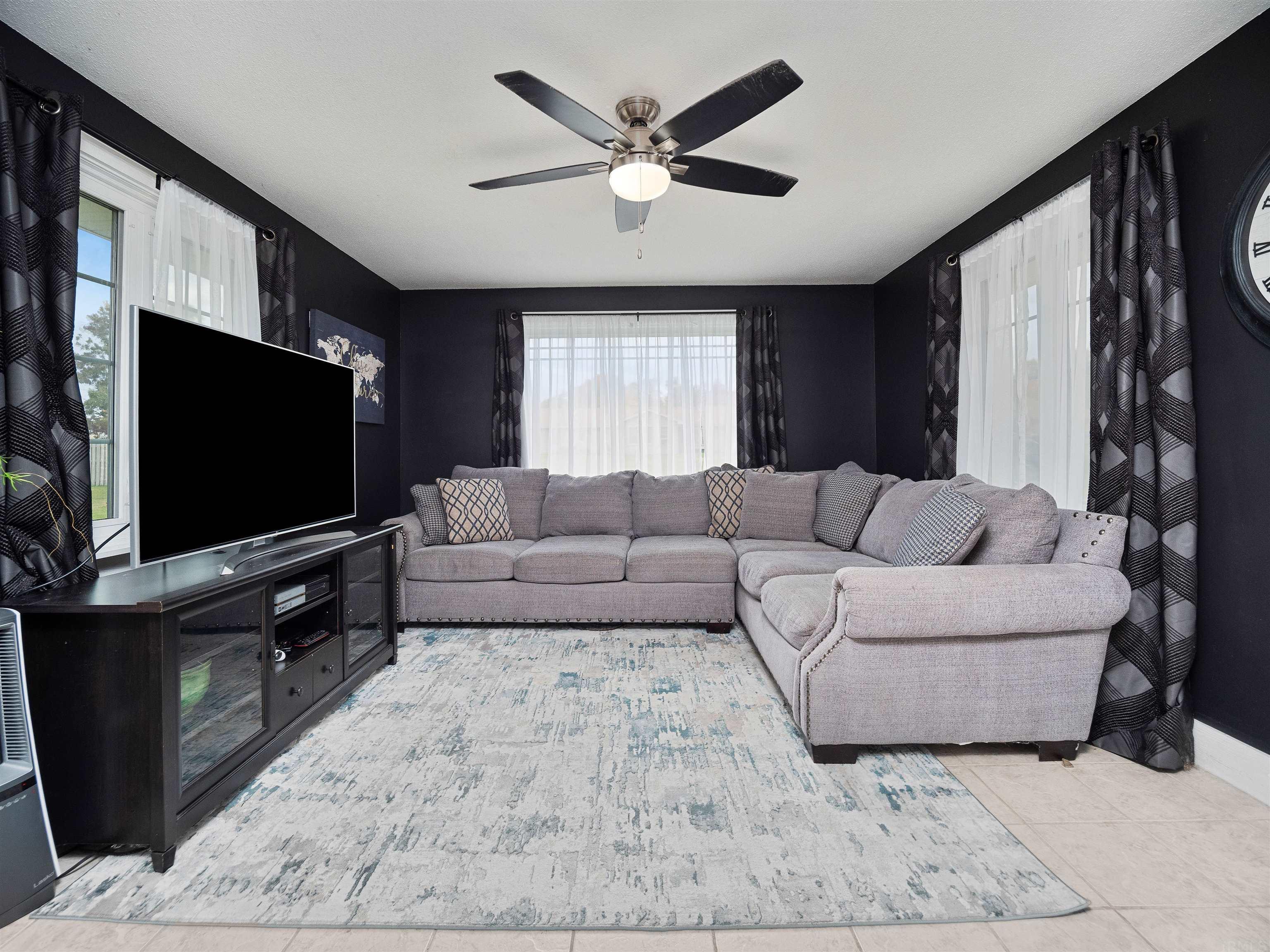 9619 Reindeer Road Fort Wayne, IN 46804 - Photo 17 of 33