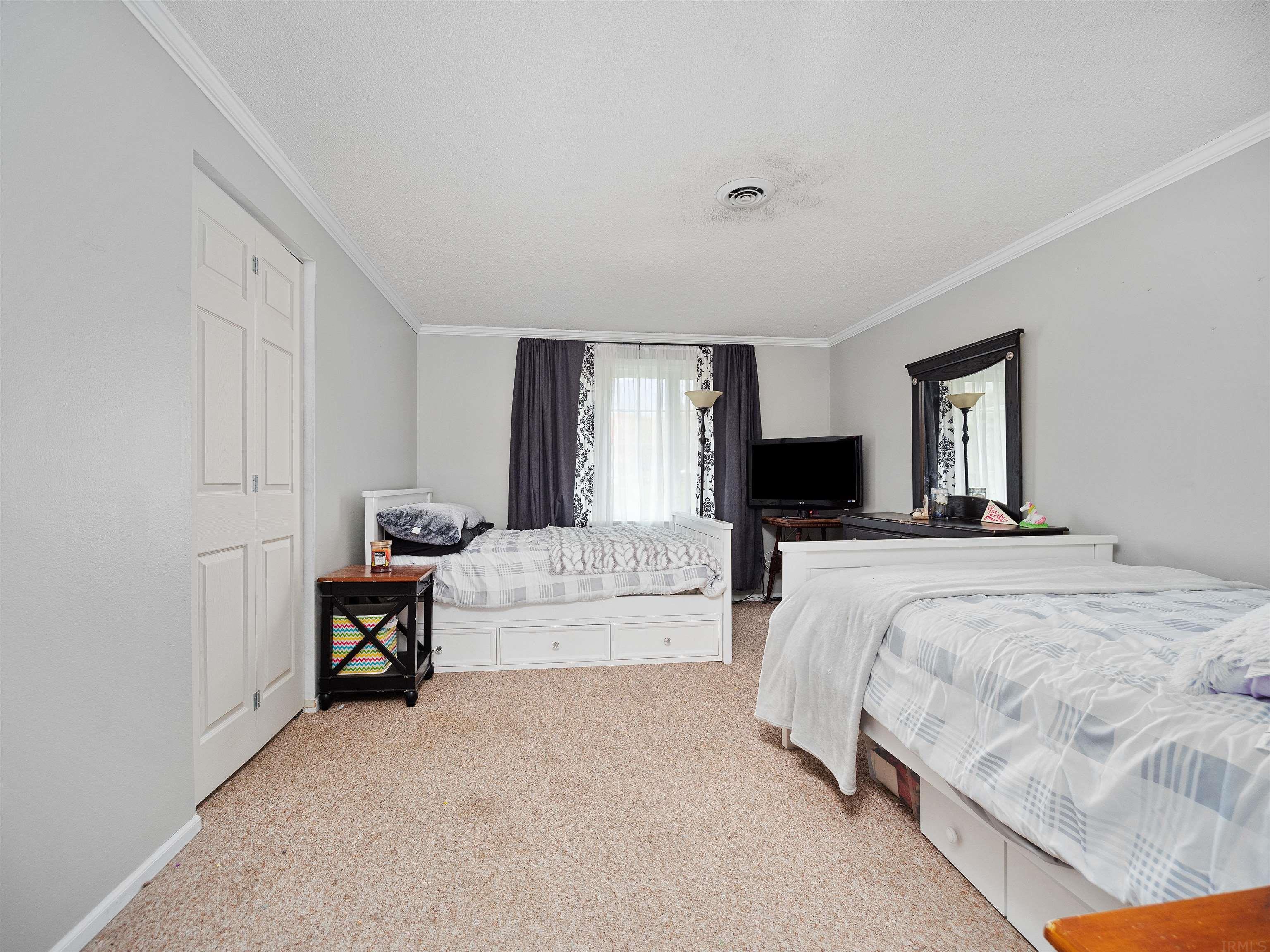 9619 Reindeer Road Fort Wayne, IN 46804 - Photo 27 of 33