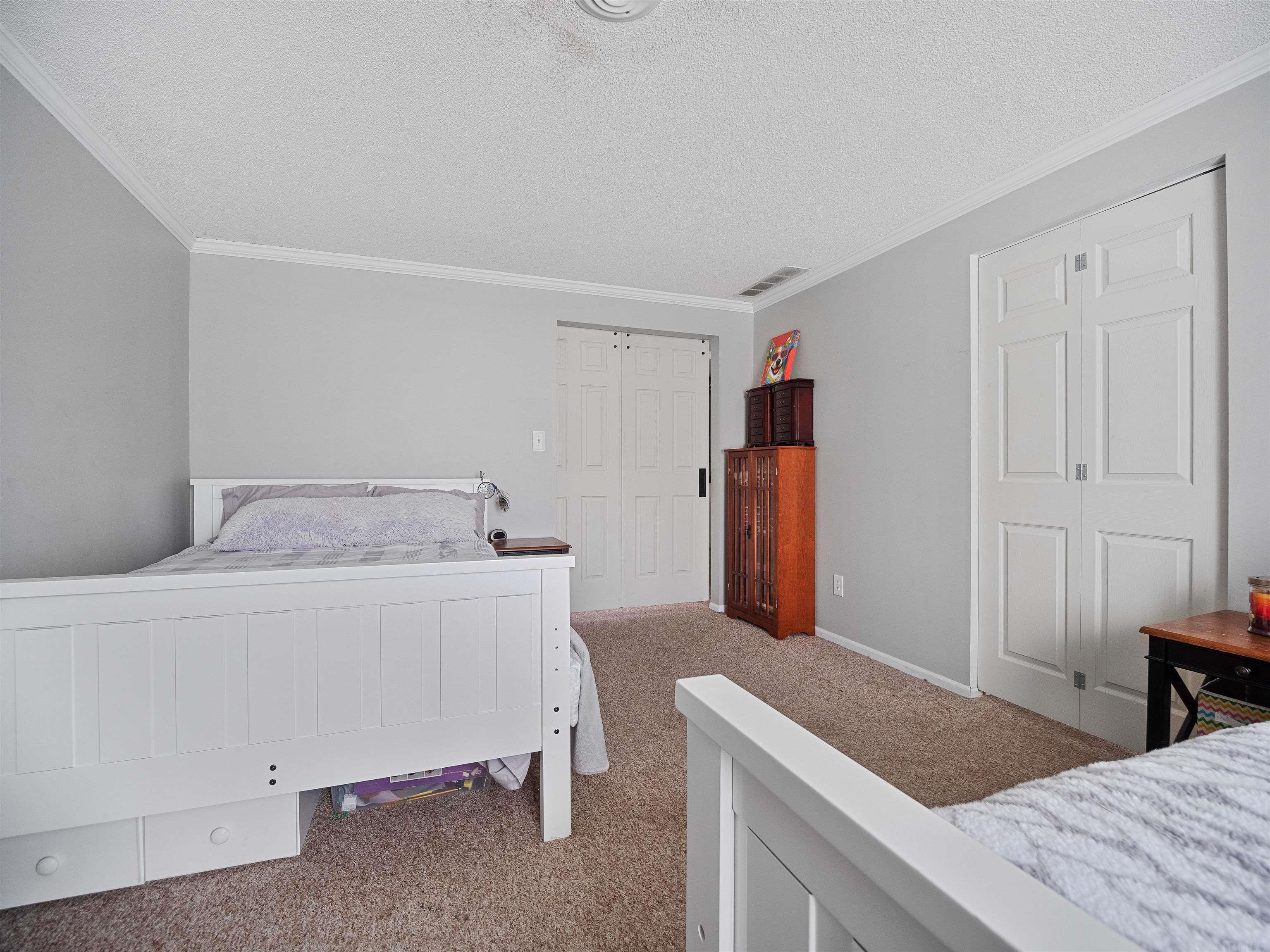 9619 Reindeer Road Fort Wayne, IN 46804 - Photo 29 of 33
