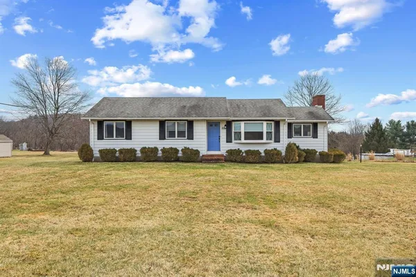 $449,000 | 205 Old Clove Road, Sussex, NJ 07461