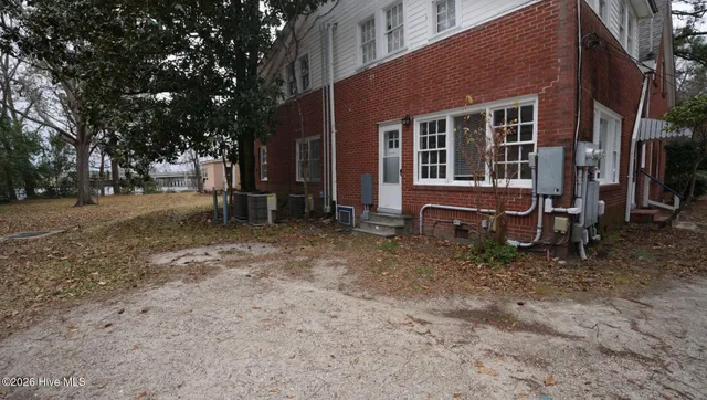 $1,800 | 14 Tallman Street, Jacksonville, NC 28540