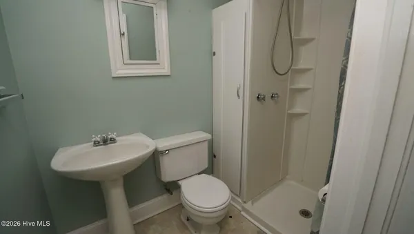 $1,650 | 14 Tallman Street, Jacksonville, NC 28540