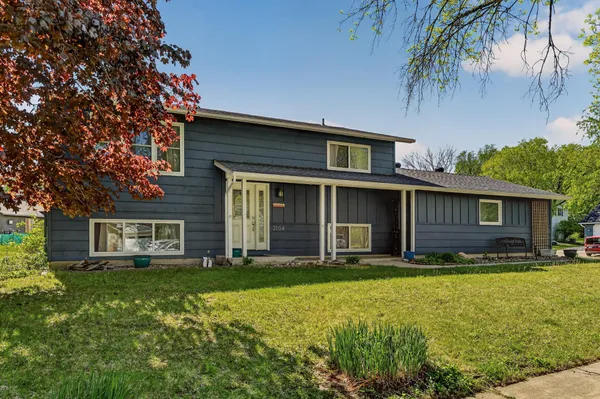 $394,900 | 2104 Telemark Lane Northwest, Rochester, MN 55901