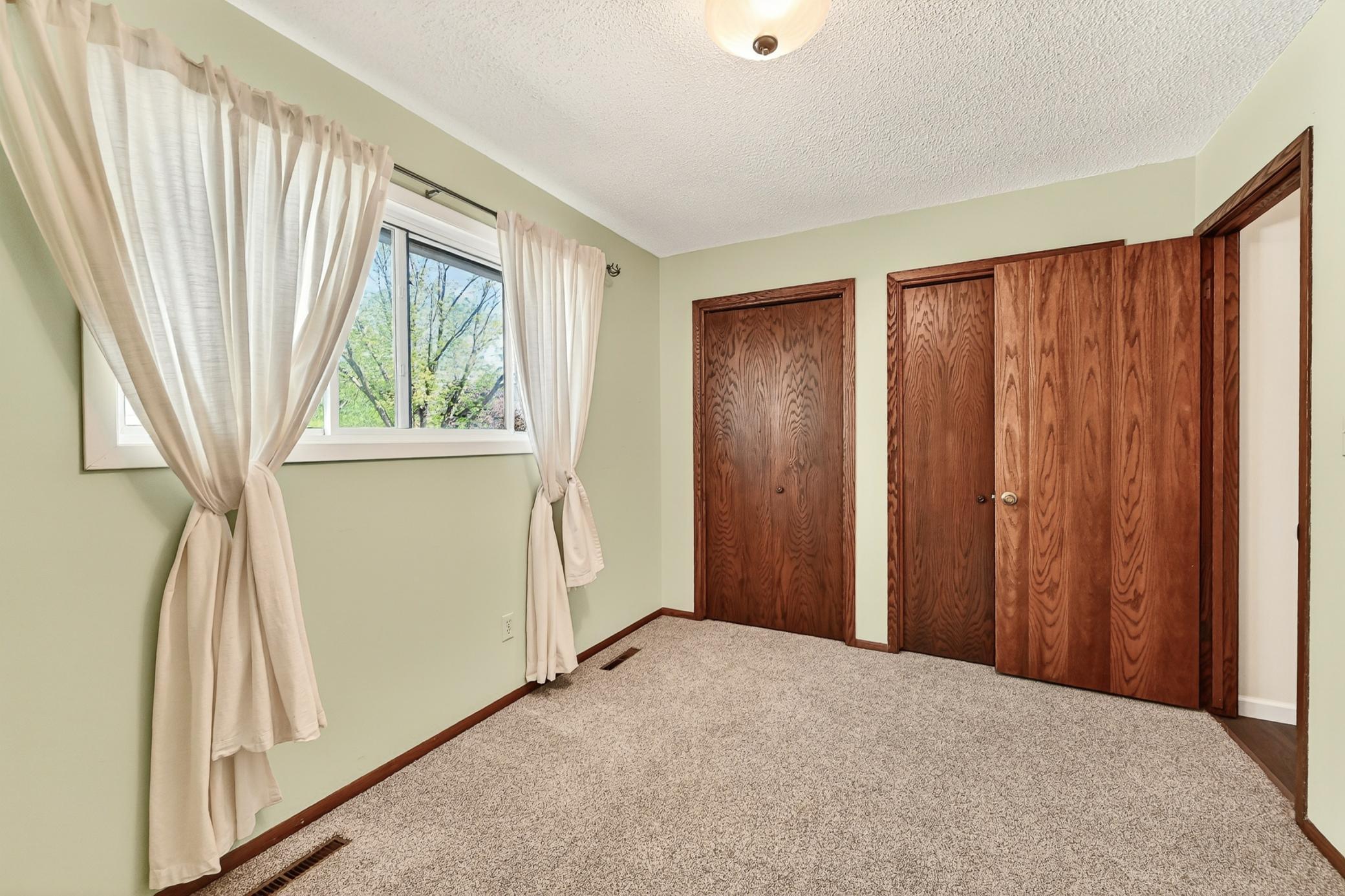 2104 Telemark Lane Northwest Rochester, MN 55901 - Photo 14 of 30