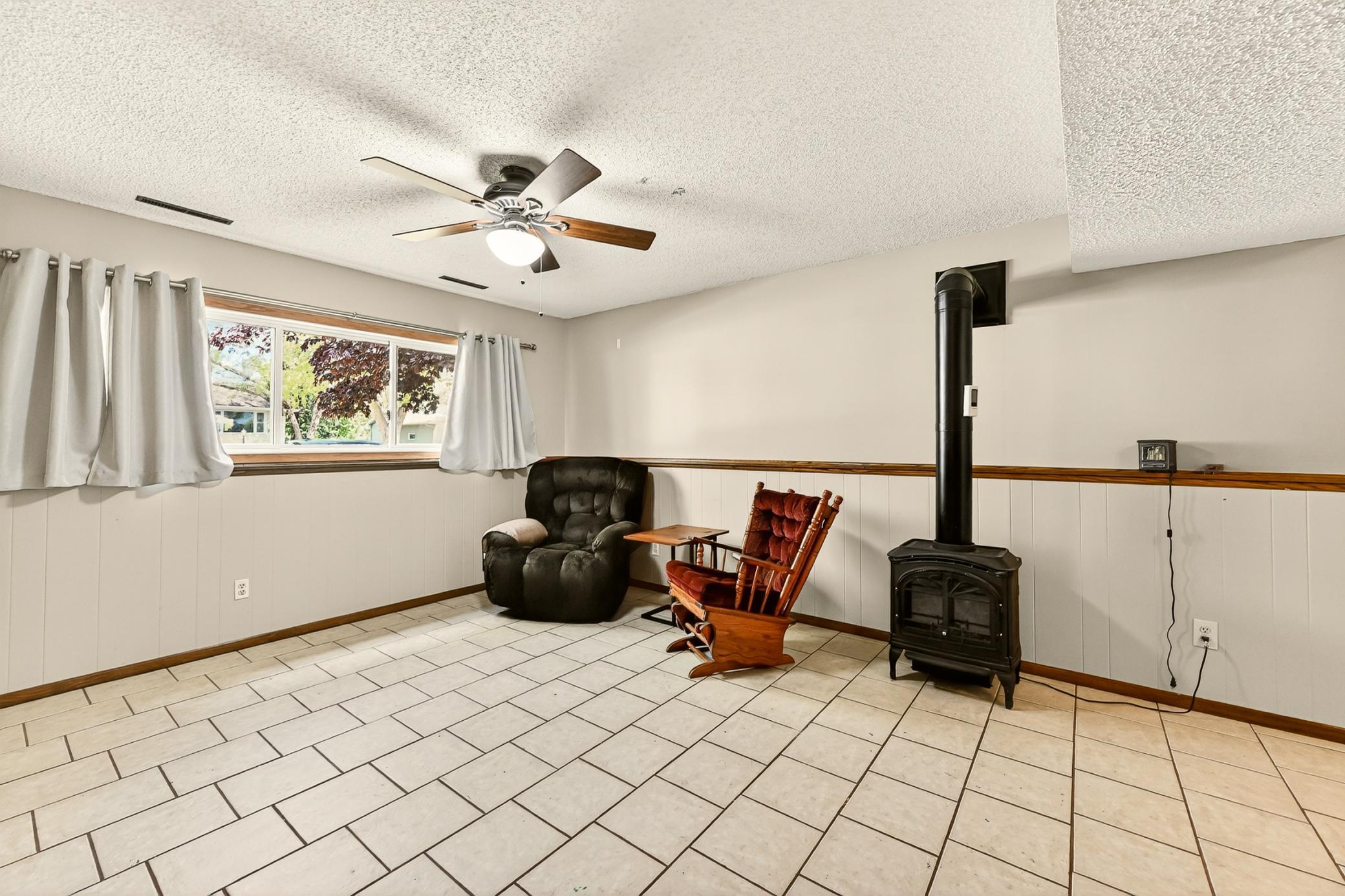 2104 Telemark Lane Northwest Rochester, MN 55901 - Photo 18 of 30