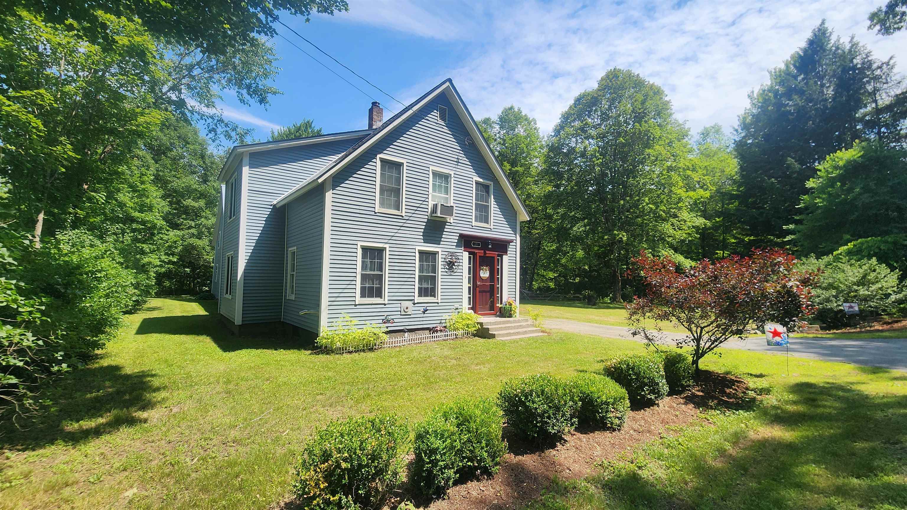20 Church Street Springfield, VT 05156 - Photo 2 of 32