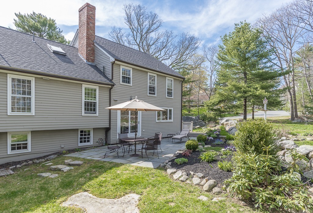5 Hickory Hill Road Manchester, MA 01944 - Photo 23 of 29 Gallery Image 23
