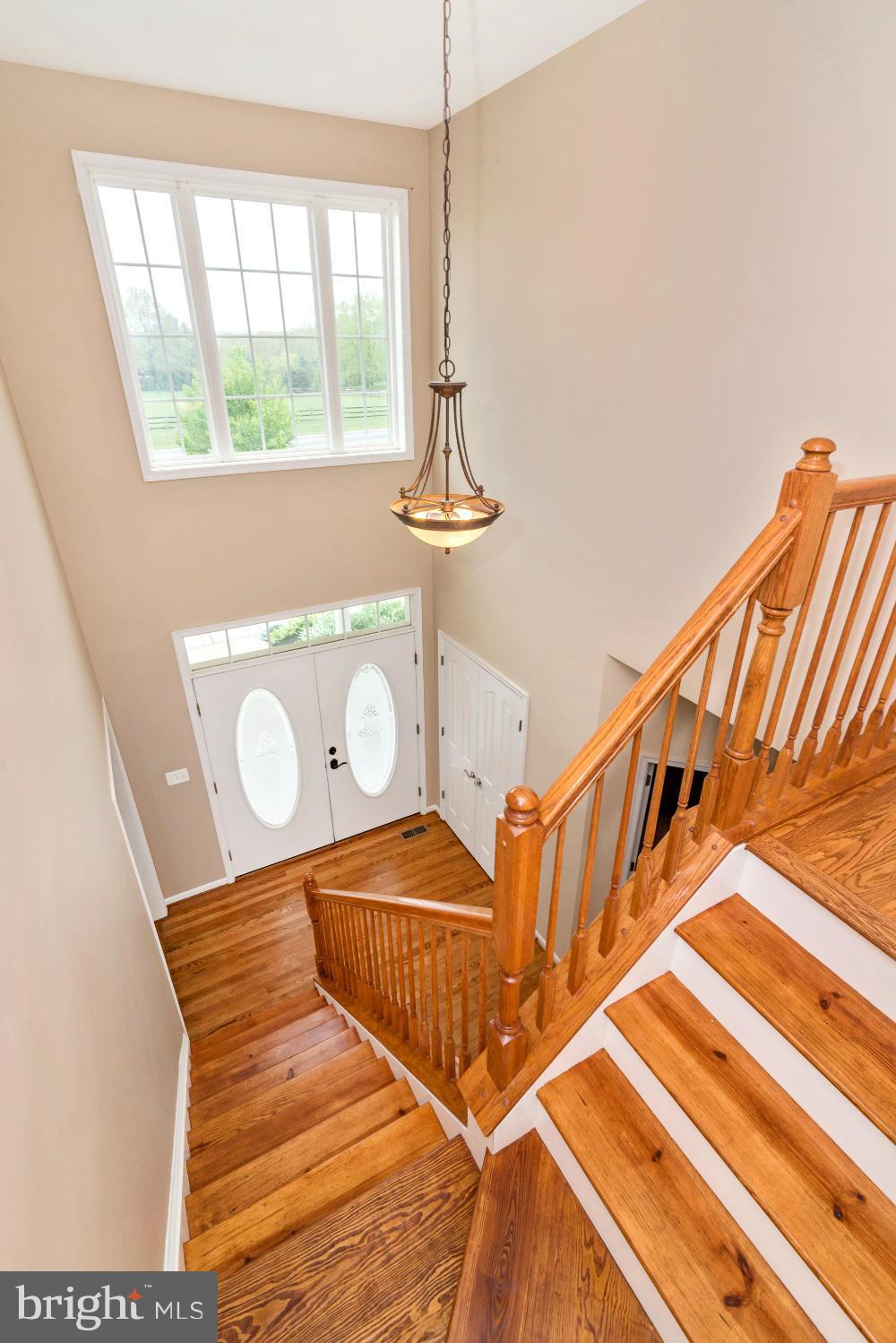 2501 Mullinix Mill Road Mount Airy, MD 21771 - Photo 9 of 27 Interior (General)