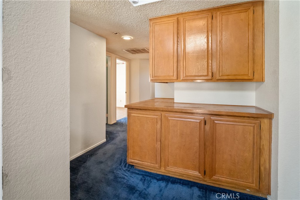 1558 Crestview Court Lancaster, CA 93535 - Photo 11 of 34