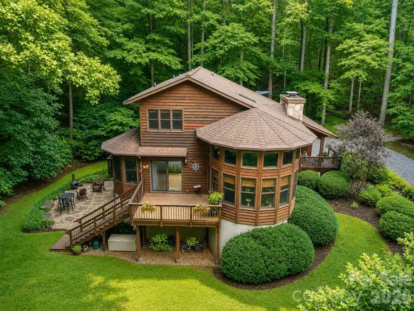 $584,500 | 33 Cammies Way, Old Fort, NC 28762