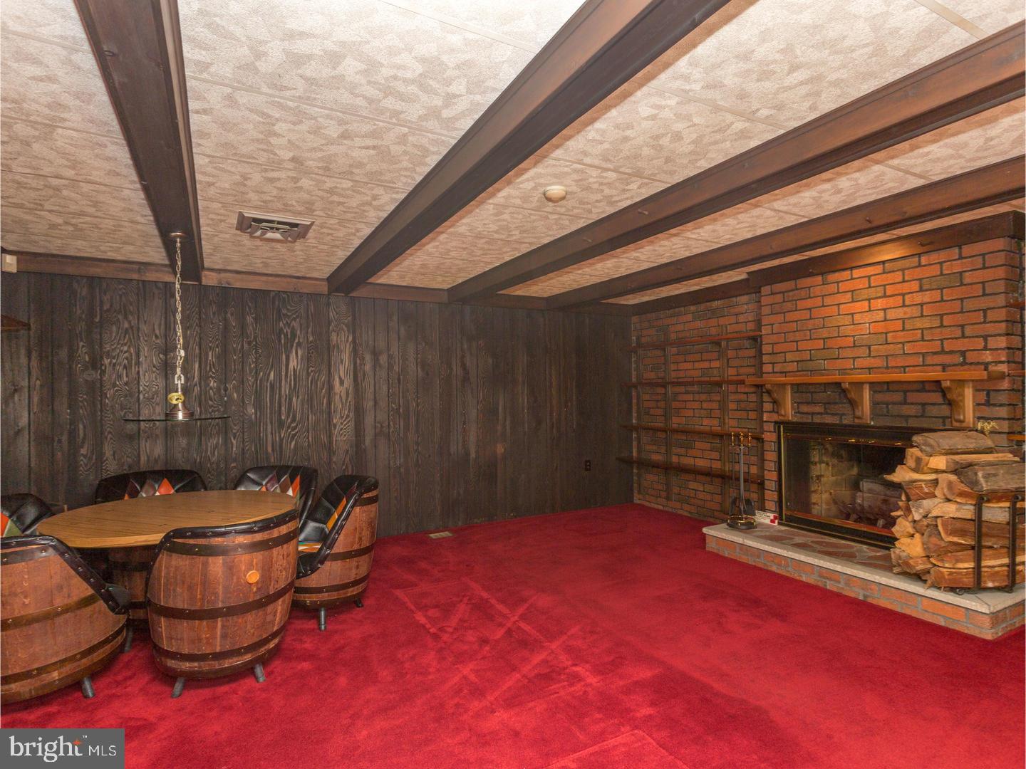319 Lewis Road Broomall, PA 19008 - Photo 9 of 14 Family Room