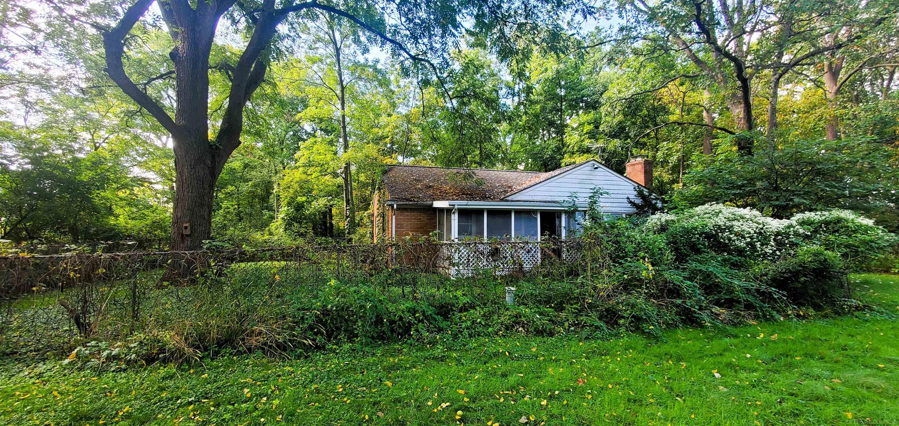 3514 South Livernois Road Rochester, MI 48309 - Photo 25 of 56 50123832-24.JPG