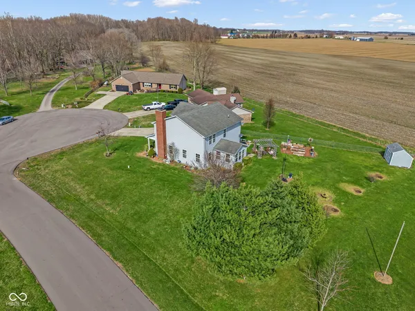 $399,000 | 13053 North River Grove Drive, Columbus, IN 47203