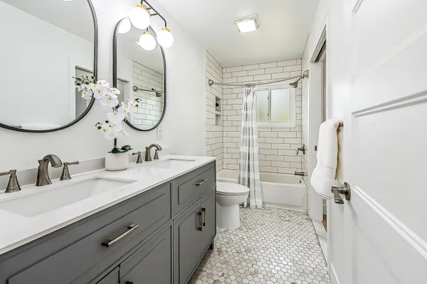 $649,000 | 1003 Western Drive, Ann Arbor, MI 48103