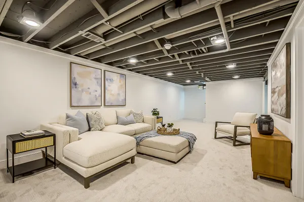 $649,000 | 1003 Western Drive, Ann Arbor, MI 48103