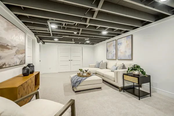 $649,000 | 1003 Western Drive, Ann Arbor, MI 48103