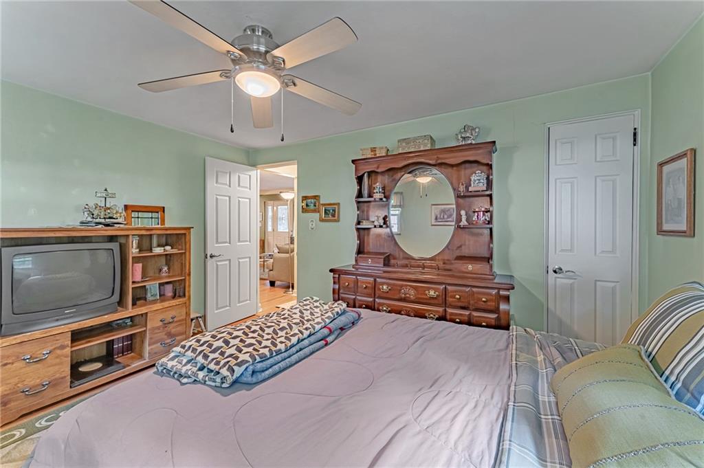 834 Bebout Road Venetia, PA 15367 - Photo 11 of 23 Gallery Image 11