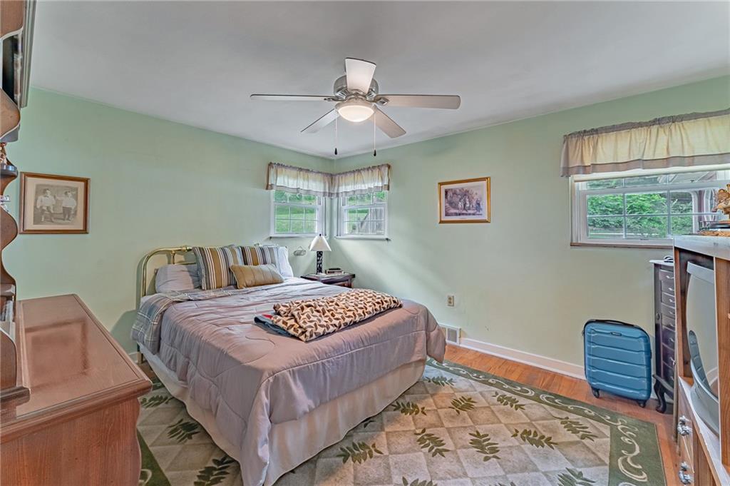 834 Bebout Road Venetia, PA 15367 - Photo 12 of 23 Gallery Image 12