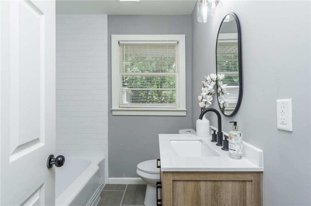 2101 Brockett Road Tucker, GA 30084 - Photo 12 of 23 Gallery Image 12