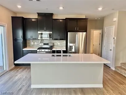 $2,433 | 206 Callen Falls Avenue, Unit 1511, Henderson, NV 89011