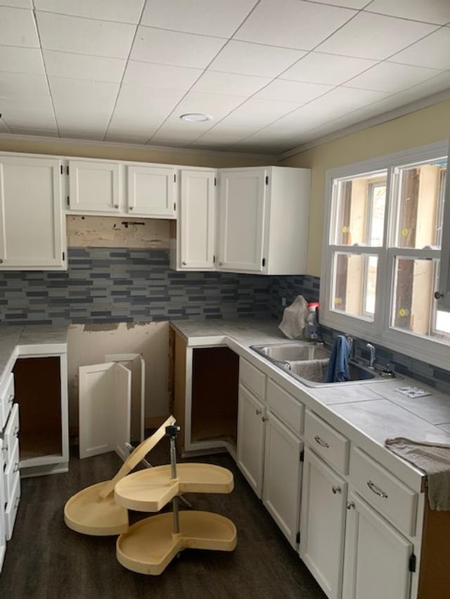 2611 East Ashby Road Midland, MI 48640 - Photo 3 of 10 Gallery Image 3