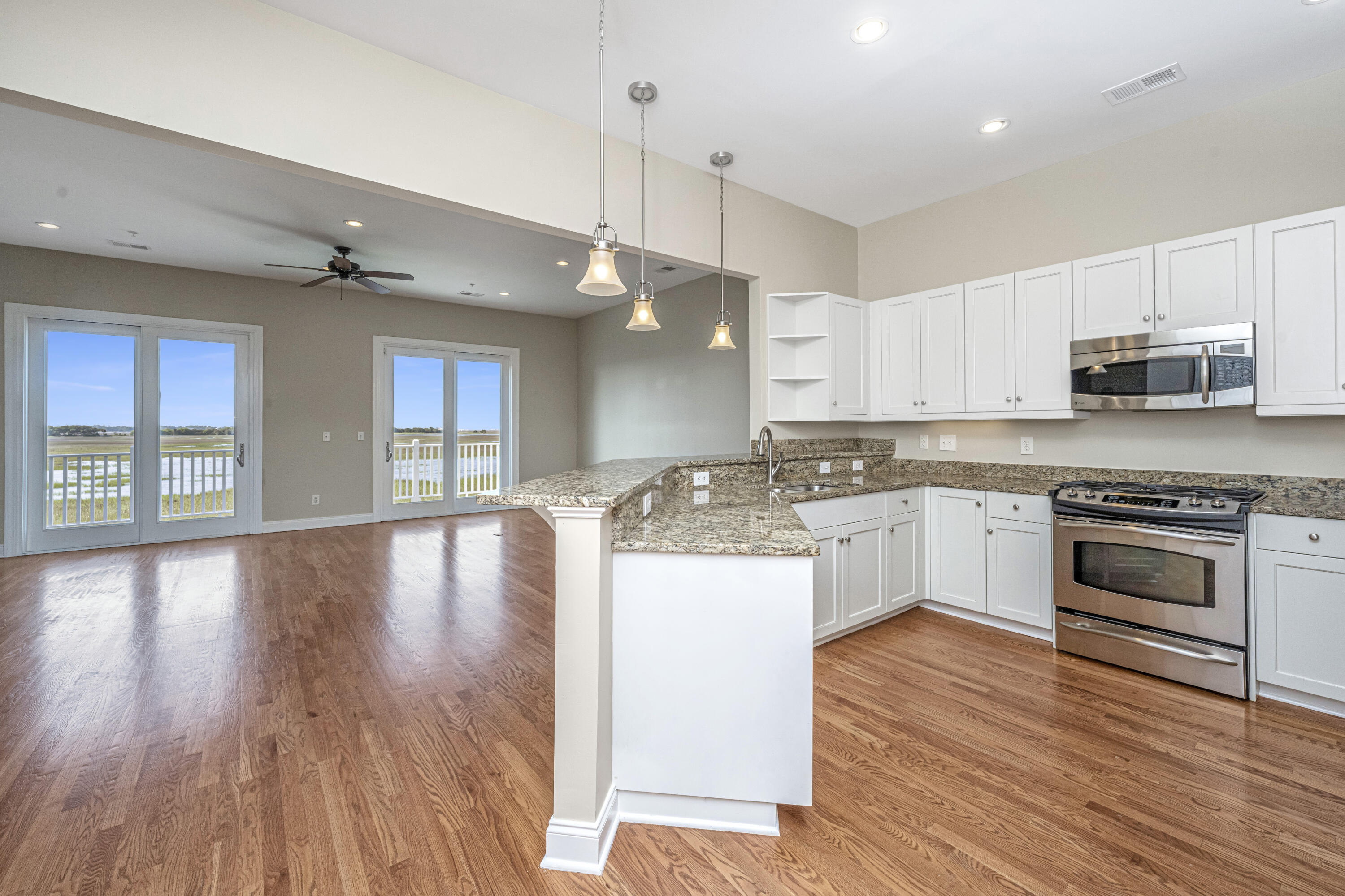 2129 Tides End Road Charleston, SC 29412 - Photo 11 of 58 2129TidesEndRd02