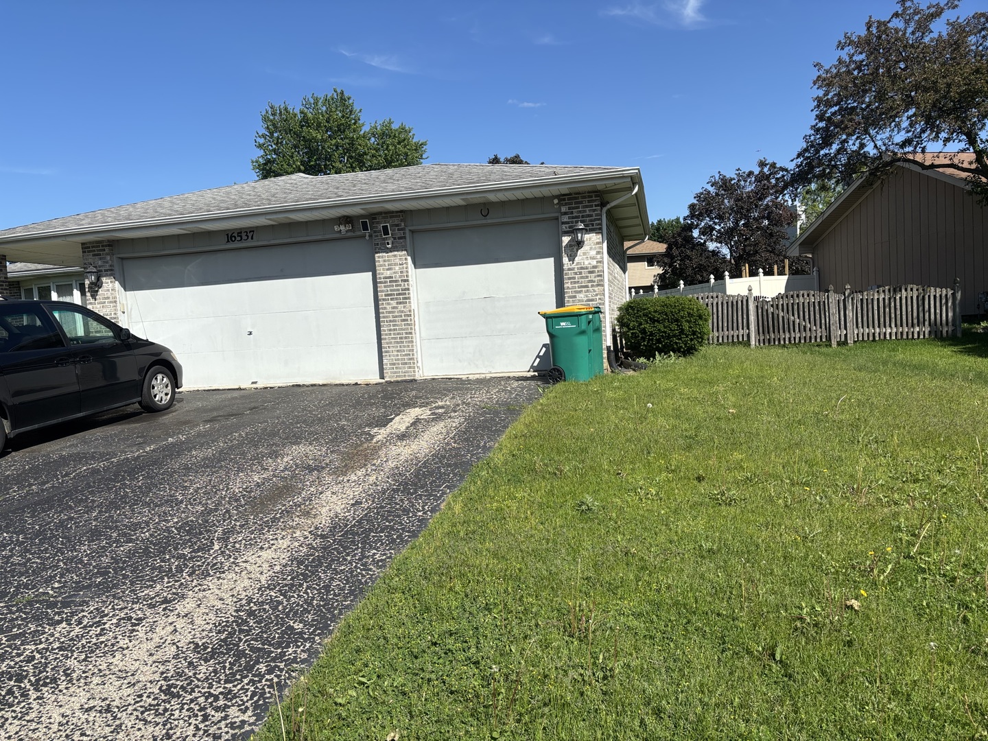 16537 Spangler Road Plainfield, IL 60586 - Photo 2 of 24