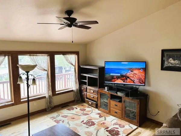 $499,000 | 409 Lombard Street, Salmon, ID 83467