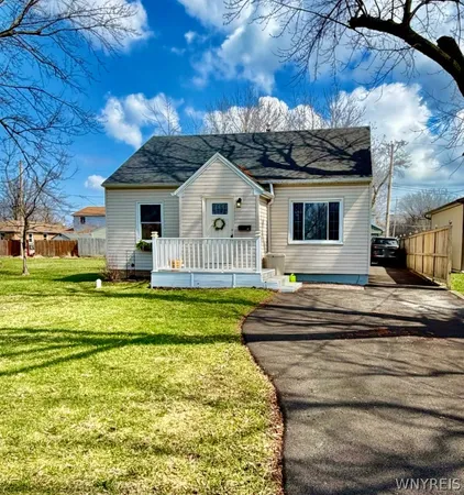 $239,900 | 39 Manser Drive, Amherst, NY 14226