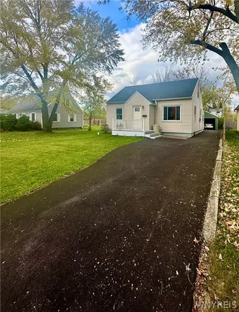 $239,900 | 39 Manser Drive, Amherst, NY 14226