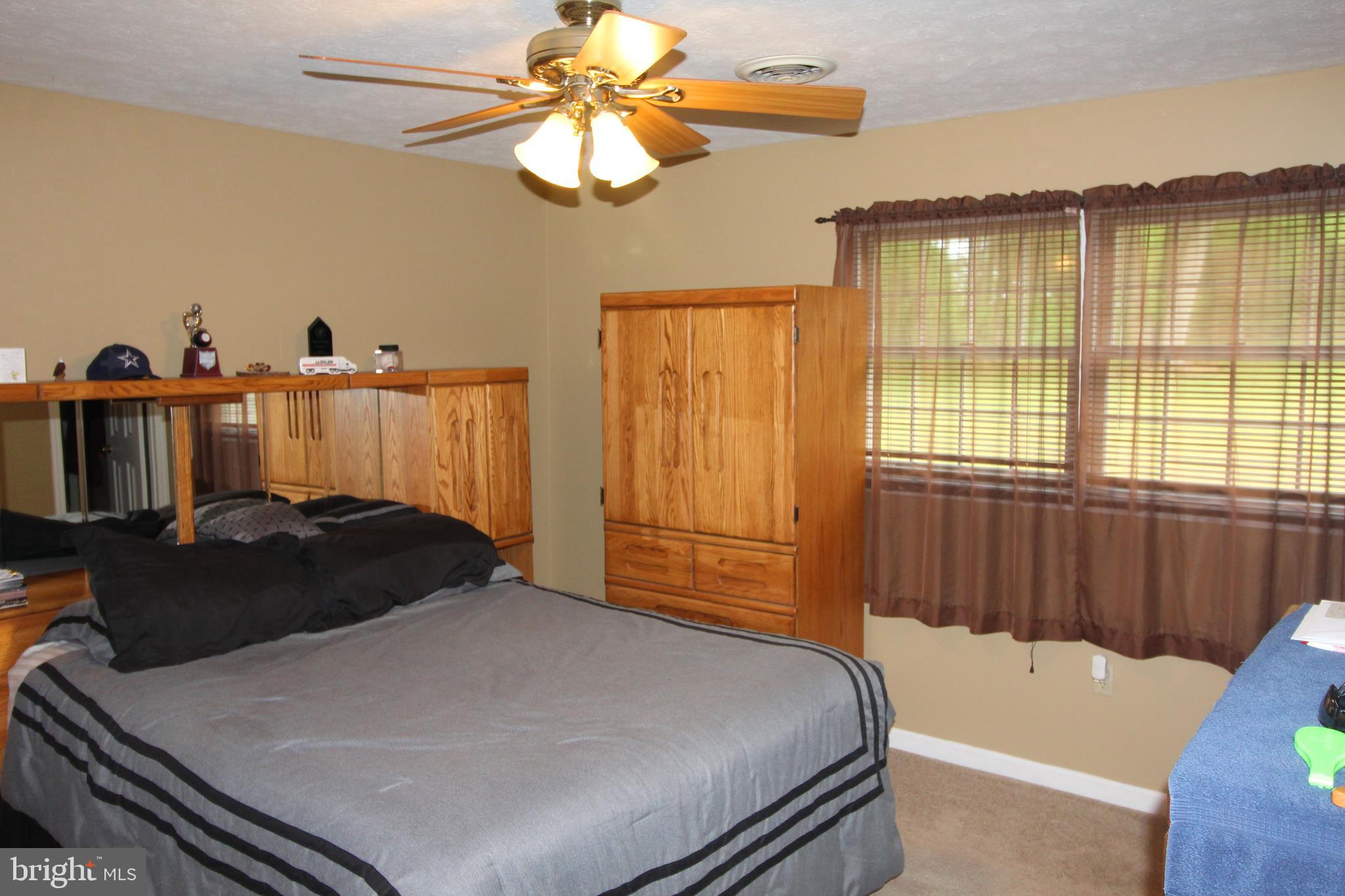 534 Lockhouse Road Falling Waters, WV 25419 - Photo 23 of 33