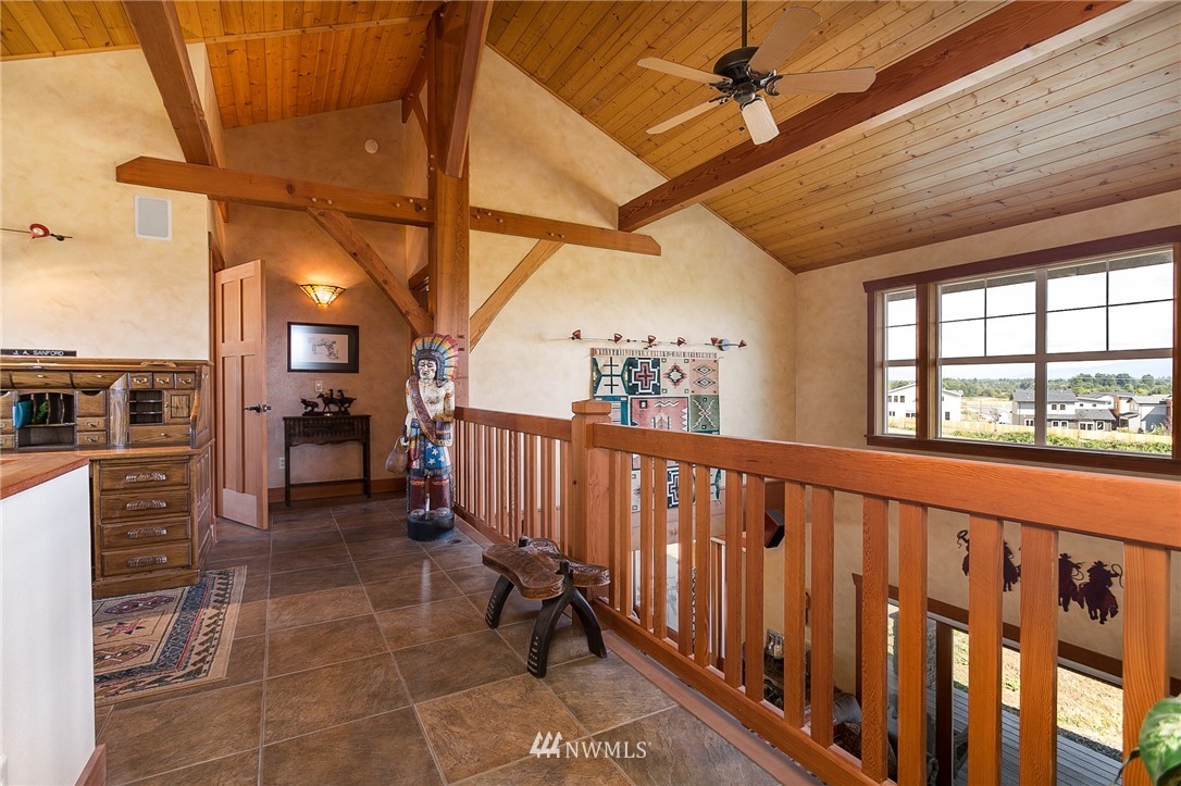 2530 Douglas Road Ferndale, WA 98248 - Photo 16 of 30