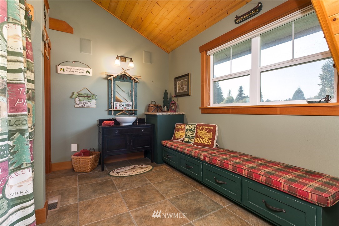 2530 Douglas Road Ferndale, WA 98248 - Photo 19 of 30