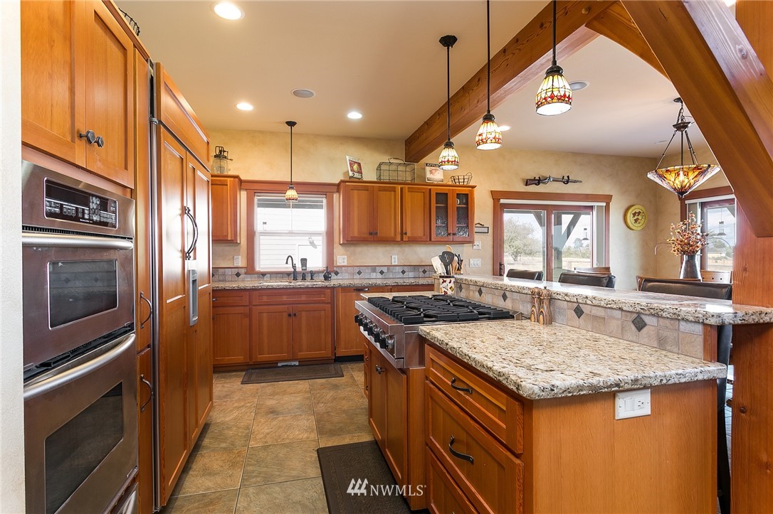 2530 Douglas Road Ferndale, WA 98248 - Photo 9 of 30