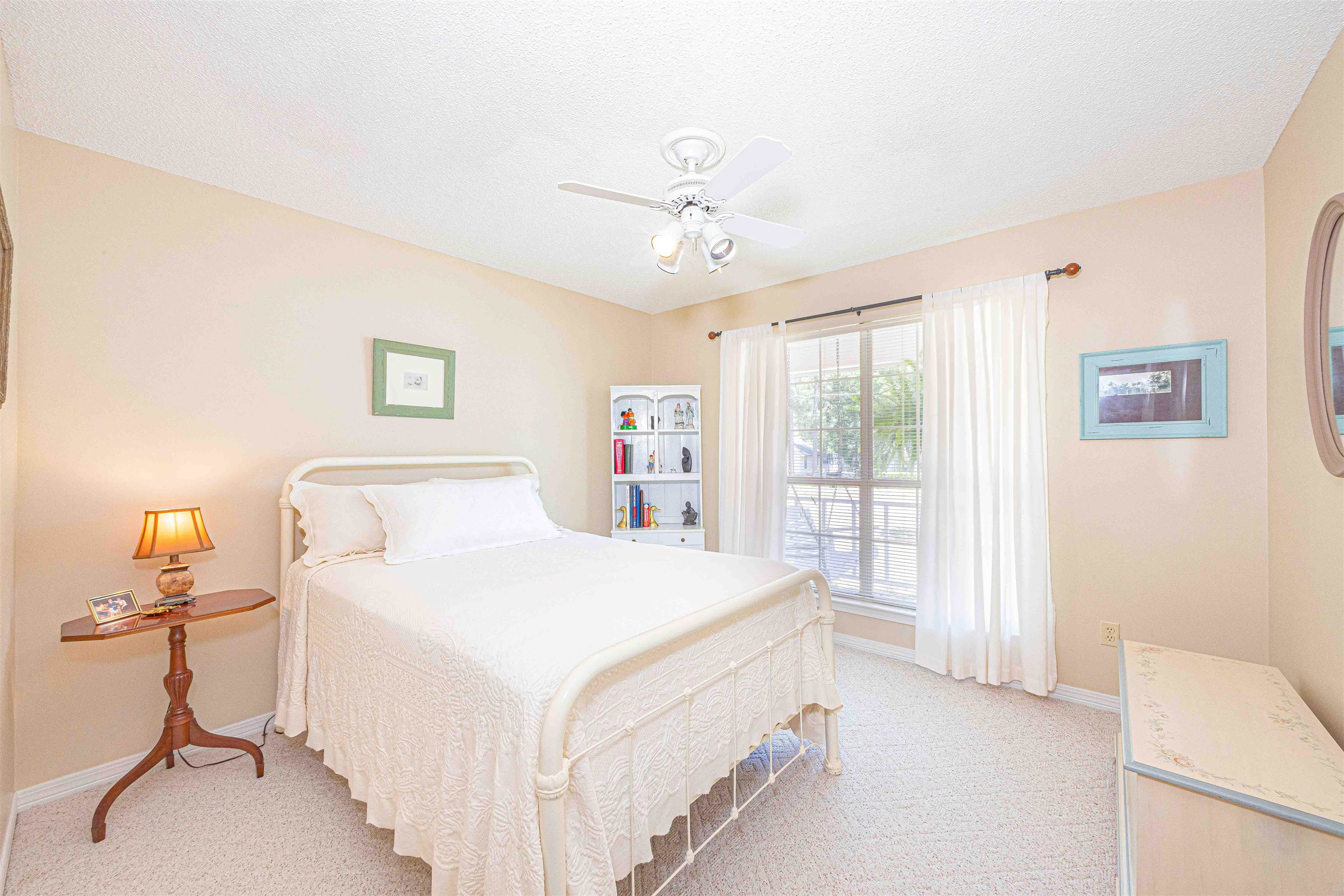 485 Ridgewood Drive Daphne, AL 36526 - Photo 27 of 38 Bedroom