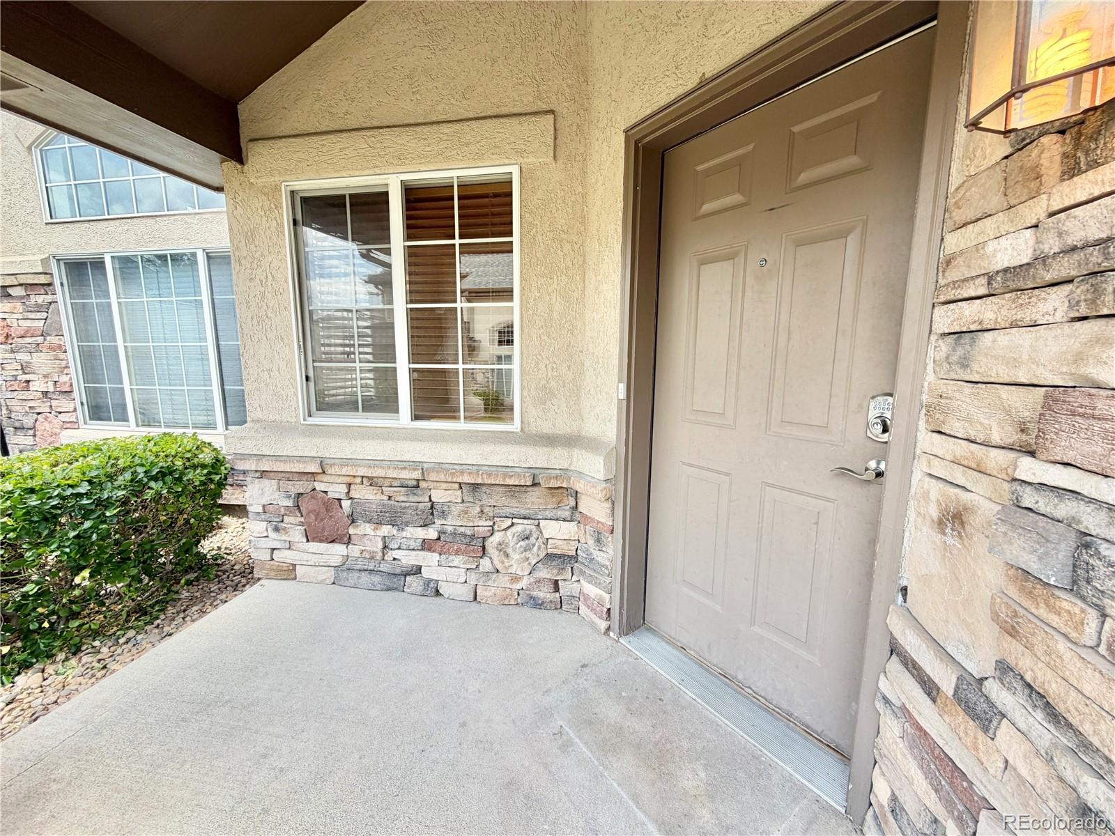 1385 South Chambers Road, Unit 102 Aurora, CO 80017 - Photo 2 of 14