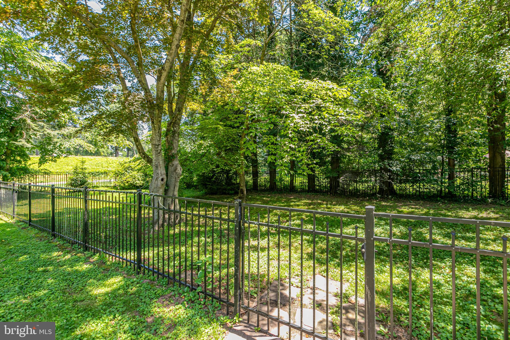 722 River Road Ewing, NJ 08628 - Photo 47 of 51