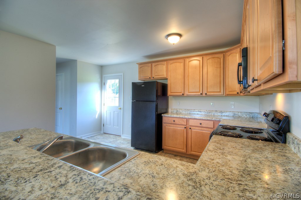 10011 Highview Road Glen Allen, VA 23059 - Photo 11 of 24 Gallery Image 11