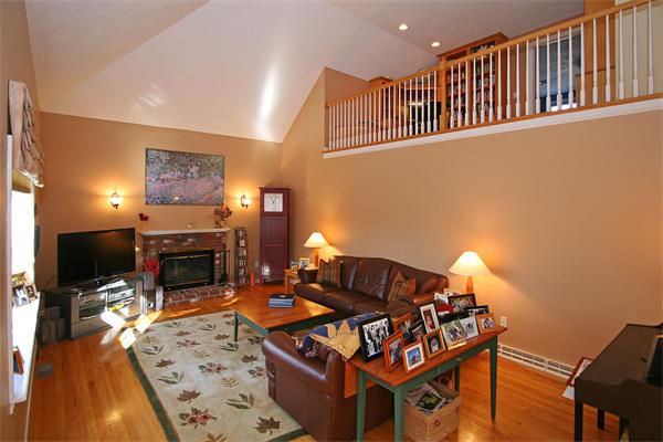 44 Cannon Ball Road Sharon, MA 02067 - Photo 7 of 25 Gallery Image 7