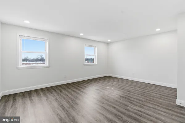 $2,750 | 12410 Medford Road, Philadelphia, PA 19154