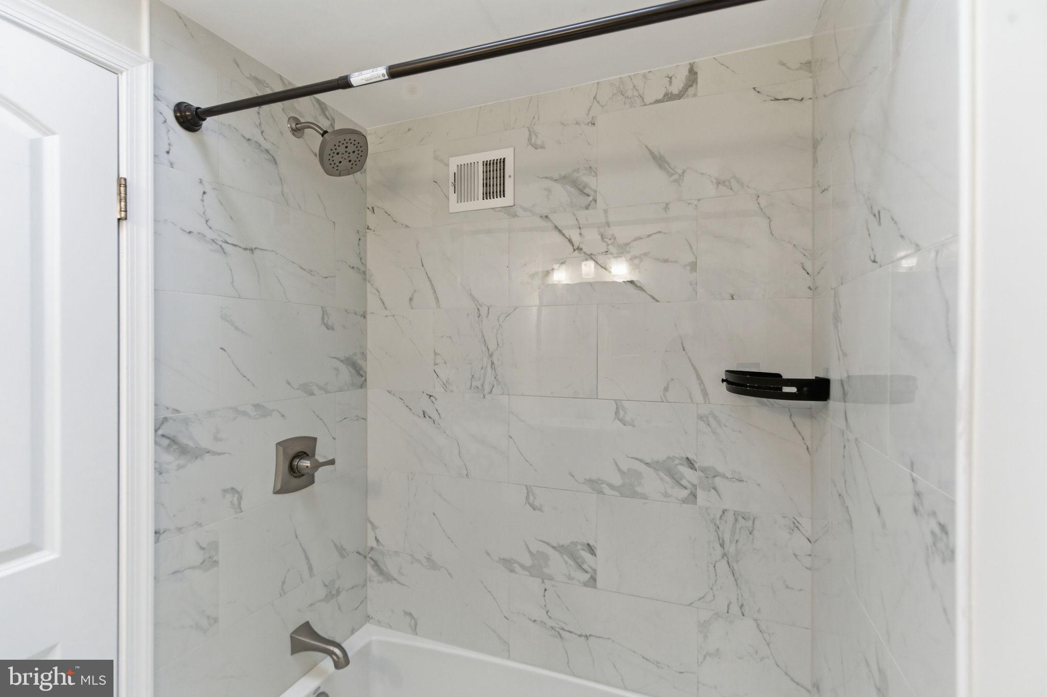 12410 Medford Road Philadelphia, PA 19154 - Photo 16 of 27