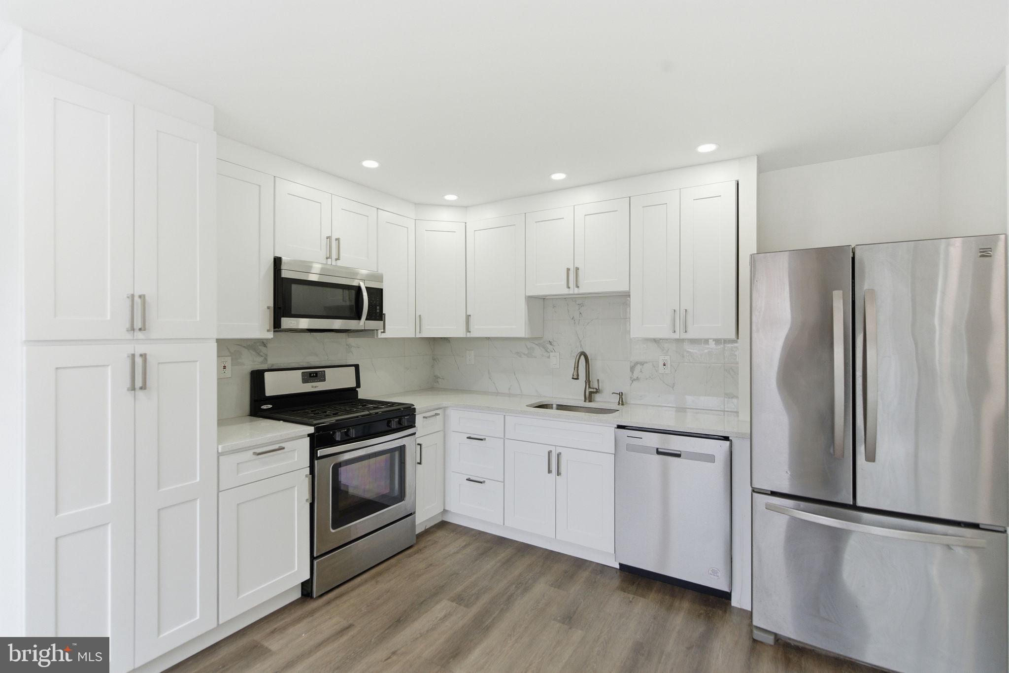 12410 Medford Road Philadelphia, PA 19154 - Photo 10 of 27