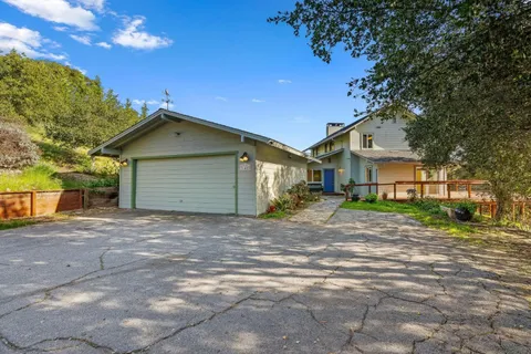 $1,925,000 | 31485 Vía Las Rosas, Carmel Valley, CA 93924