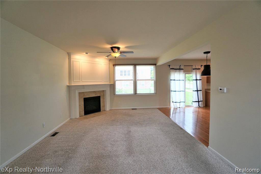 28385 Declaration Drive Novi, MI 48377 - Photo 7 of 21