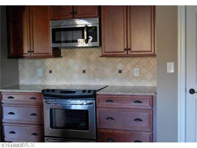7315 Lee's Ridge Road Oak Ridge, NC 27310 - Photo 4 of 16 Kitchen.